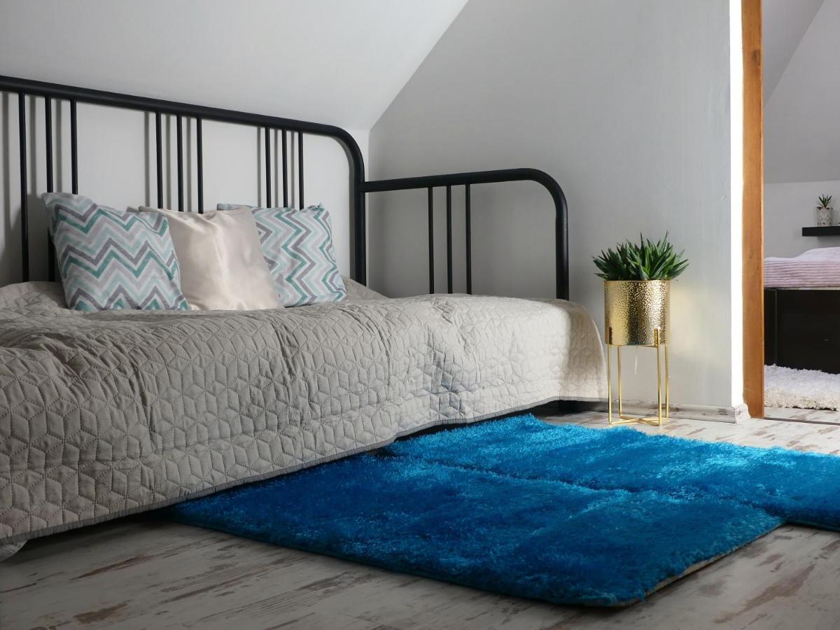 Csuecsoek Vendeghaz Apartment Eger Bagian luar foto