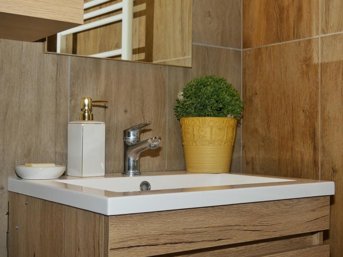 Csuecsoek Vendeghaz Apartment Eger Bagian luar foto